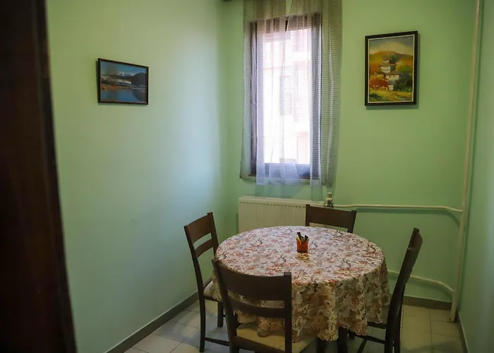 типик 2* Banszko