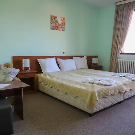 типик ゲストハウス